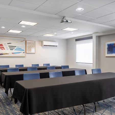 Holiday Inn Express Toledo North By Ihg מראה חיצוני תמונה
