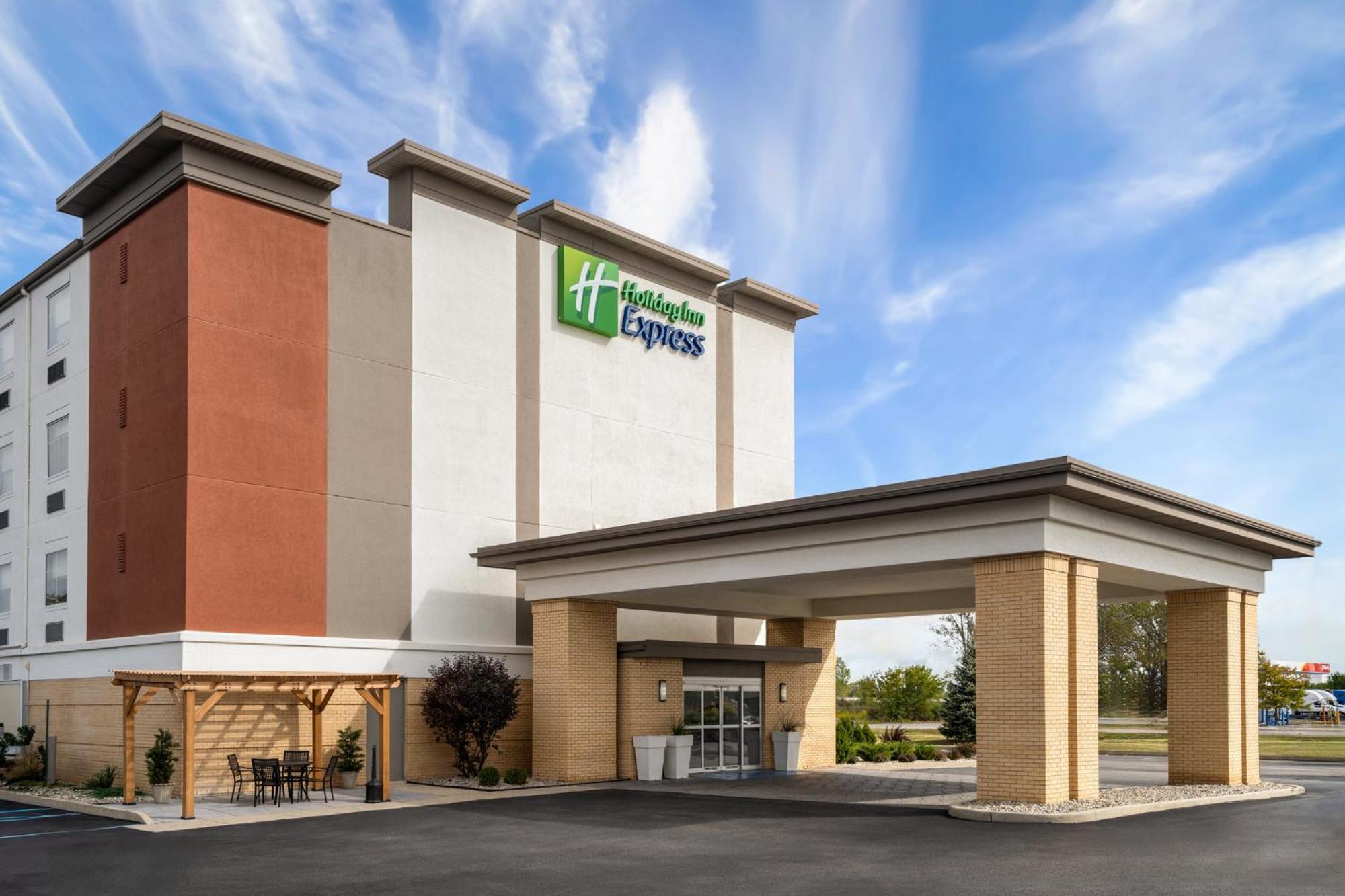 Holiday Inn Express Toledo North By Ihg מראה חיצוני תמונה