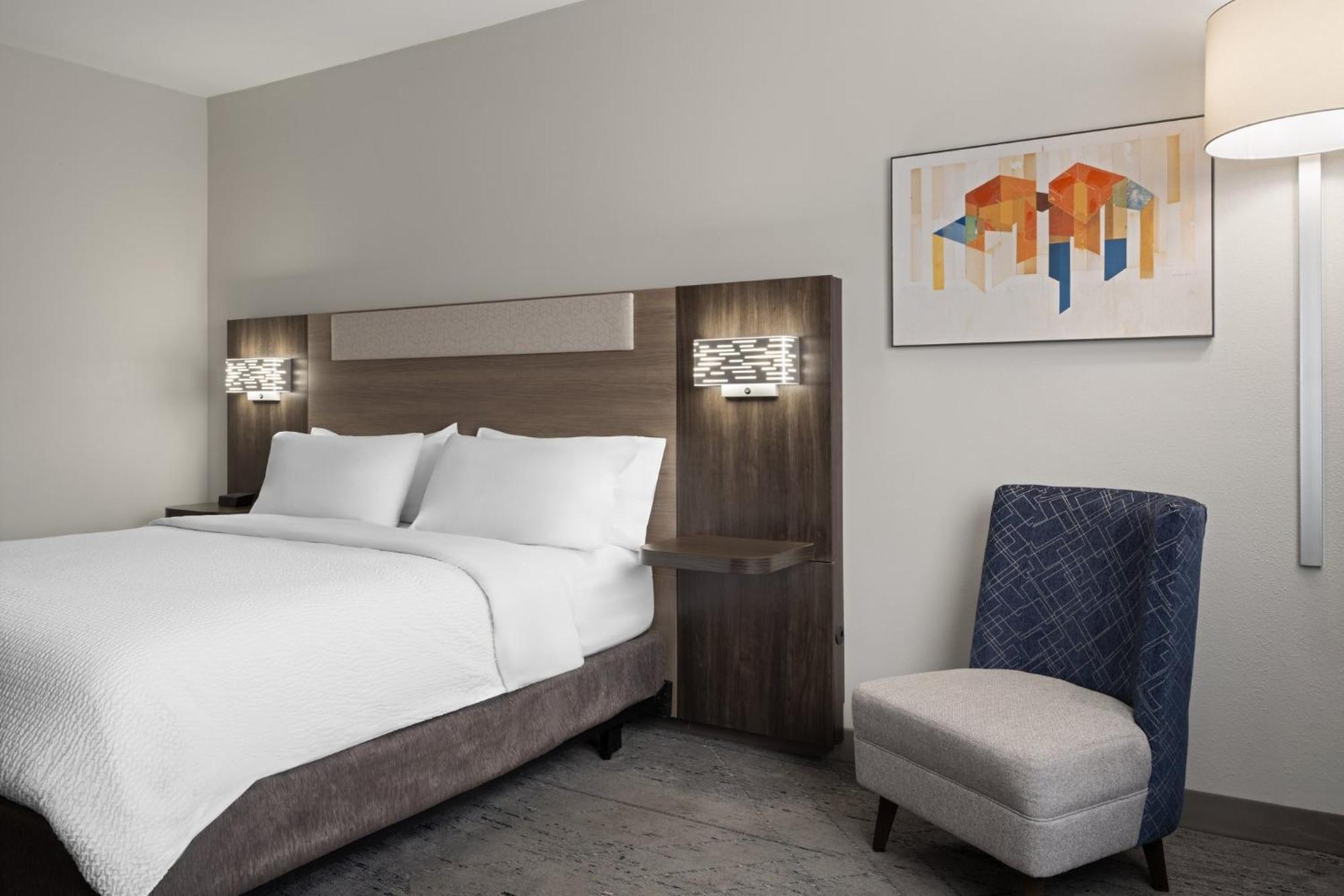 Holiday Inn Express Toledo North By Ihg מראה חיצוני תמונה