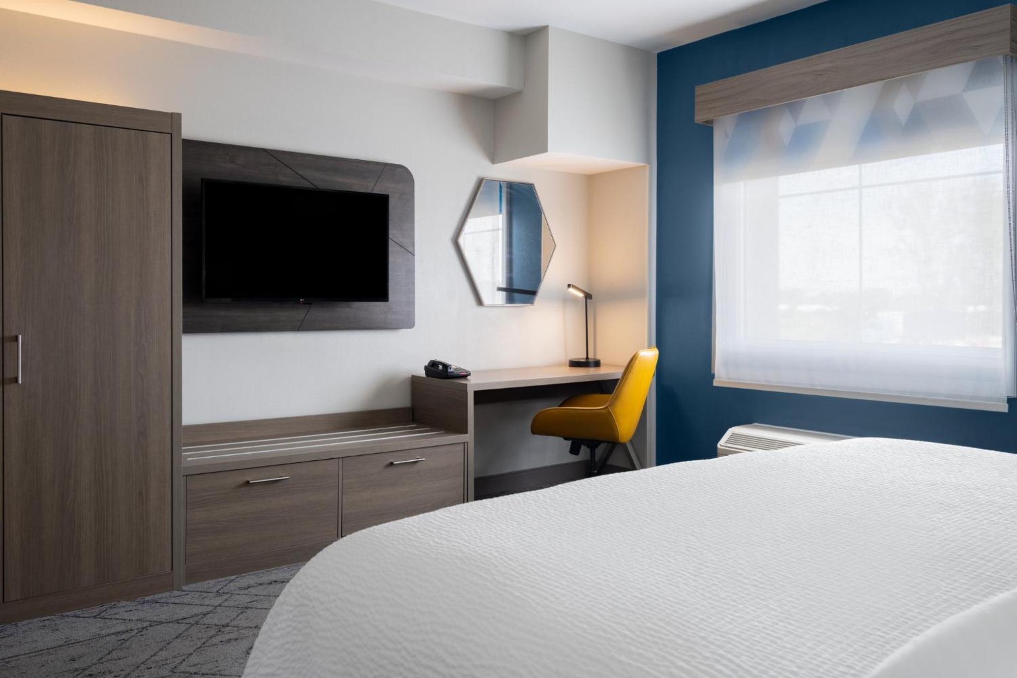 Holiday Inn Express Toledo North By Ihg מראה חיצוני תמונה