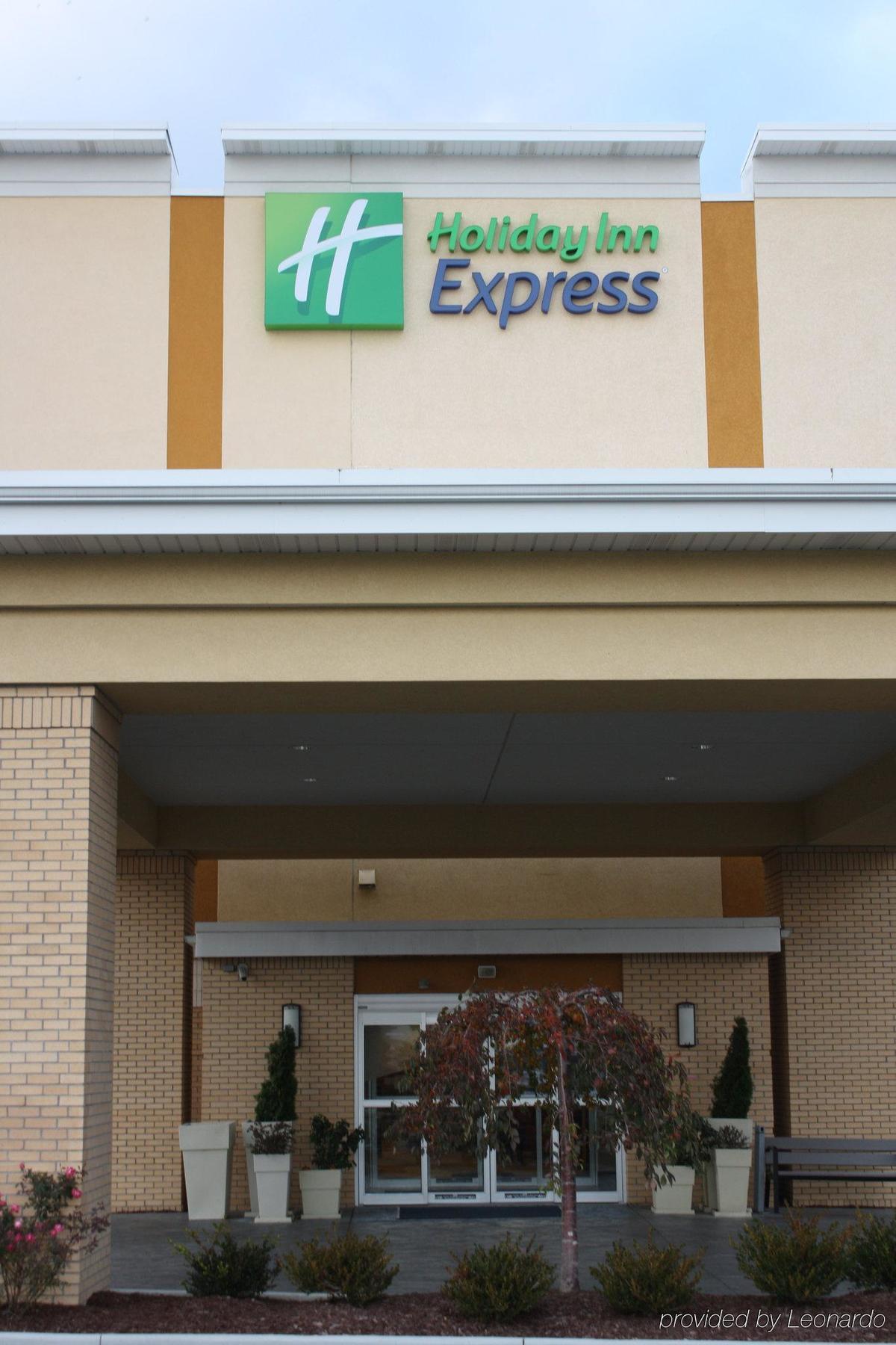 Holiday Inn Express Toledo North By Ihg מראה חיצוני תמונה